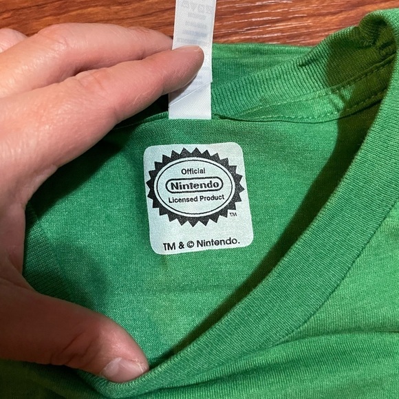 Men's Nintendo Super Mario T-Shirt - Picture 3 of 7